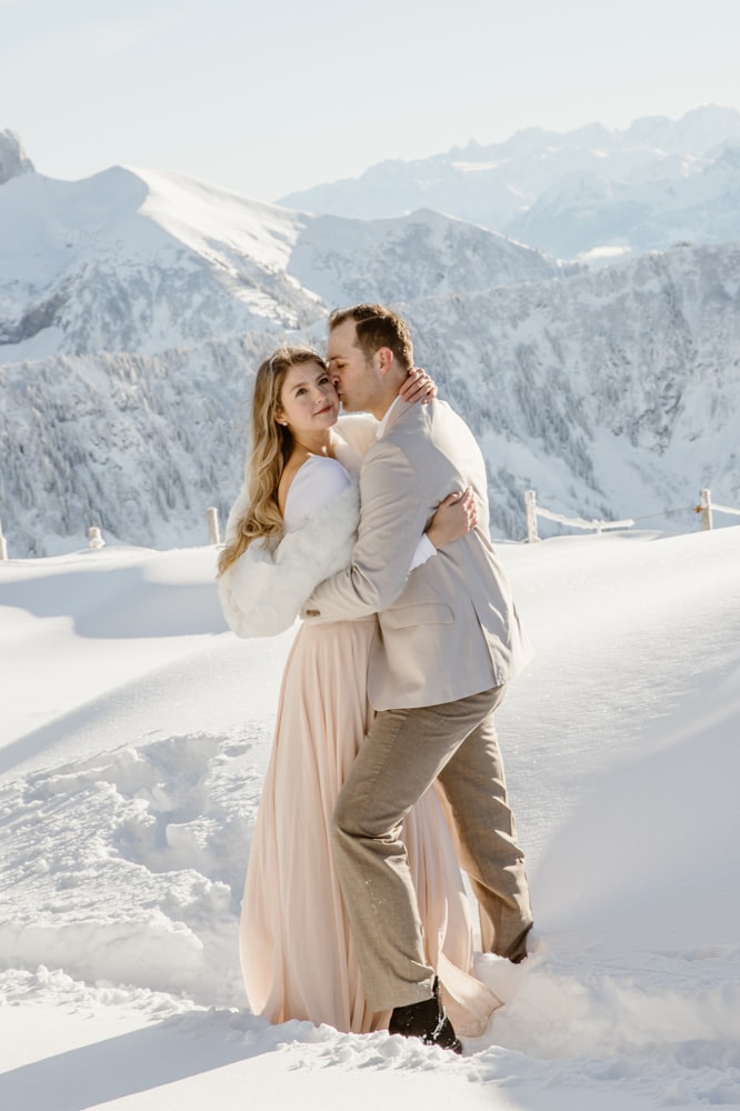 mountain-wedding-elopement-Switzerland