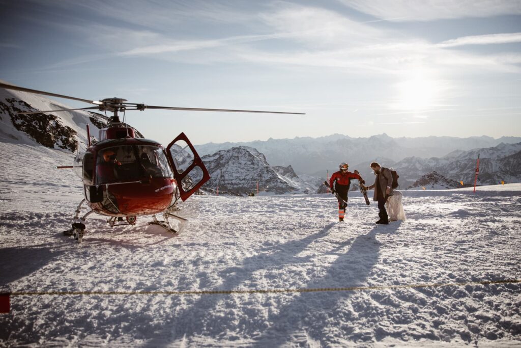 helicopter-mountain-elopement