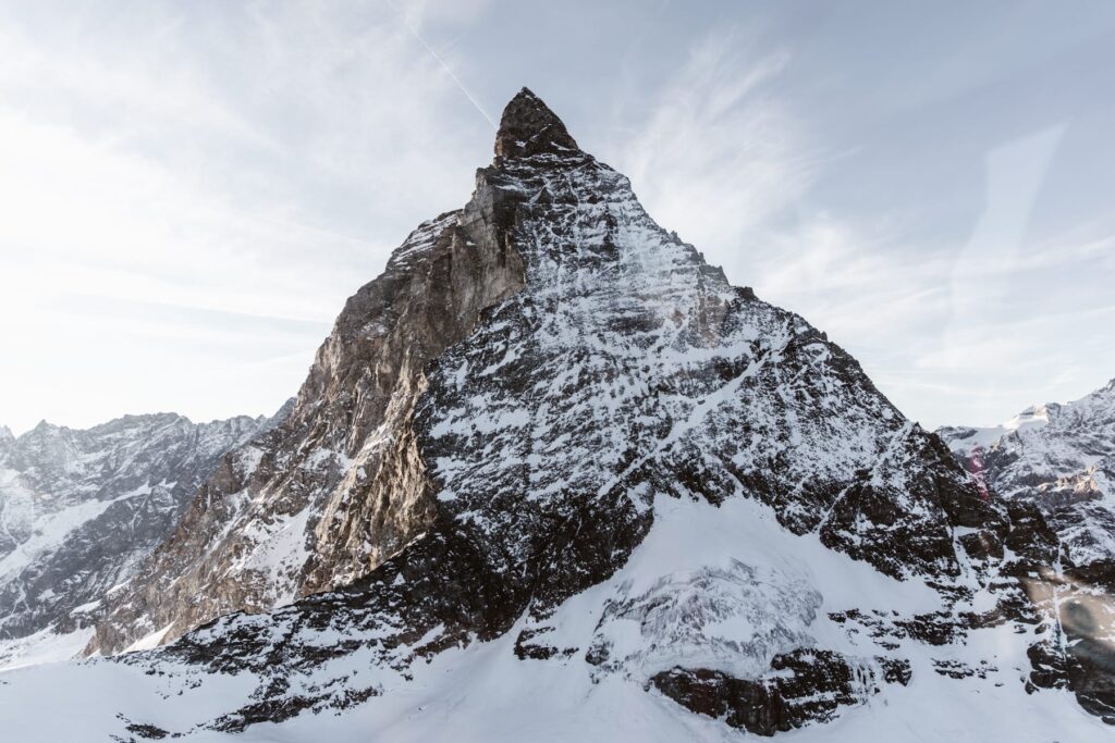 Matterhorn-from-helicopter