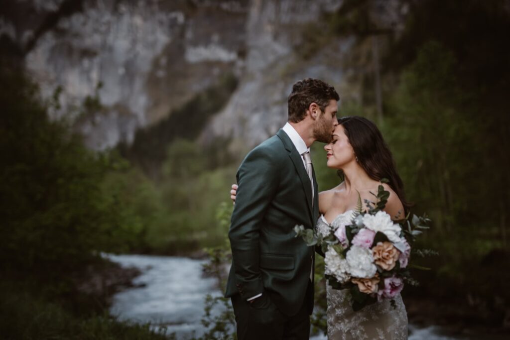 Lauterbrunnen valley-elopement